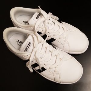 Adidas girls shoes